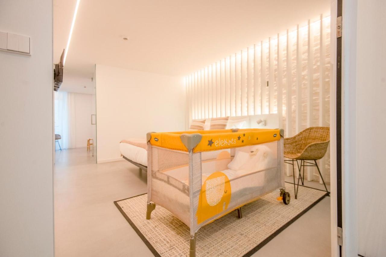 סנטיאגו דה קומפוסטלה Apartamentos Atia Catedral מראה חיצוני תמונה
